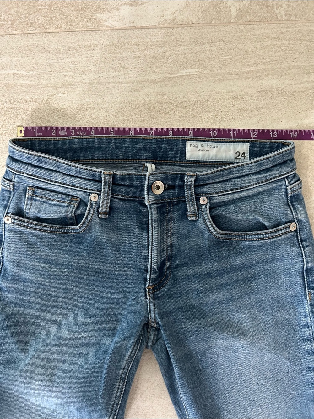RAG & BONE DRE SLIM BOYFRIEND JEANS SIZE 24 - Picture 2 of 7
